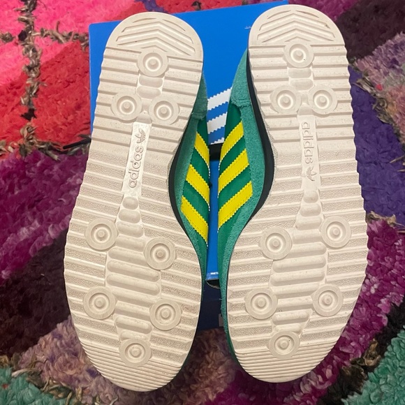 Adidas Sl 72 Rs Shoes - Picture 7 of 8